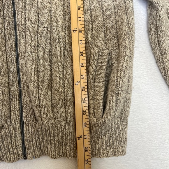VNTG LL Bean Fair Isle Wool Zip Cardigan Sz L Made in USA Winter Outdoors Camp - Picture 8 of 12